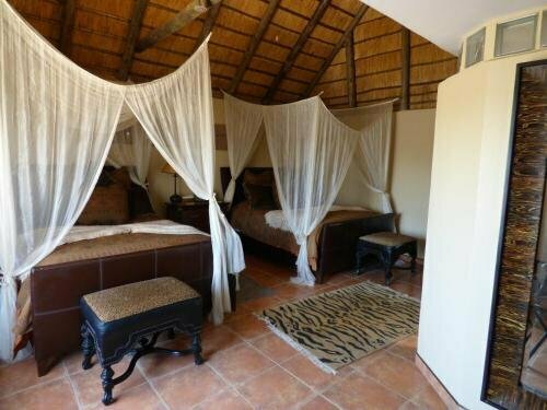 Cheetah View Lodge