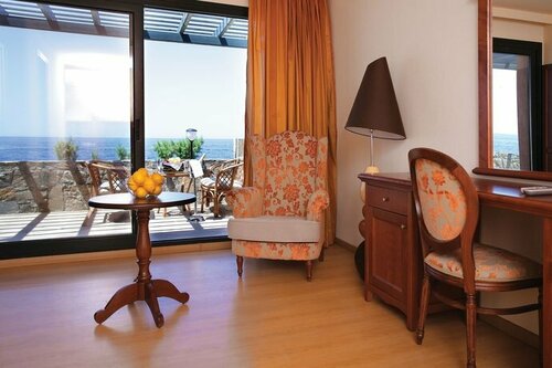 Vasia Resort & Spa, Rezerwuj Ośrodek wypoczynkowy Sisi Retimno