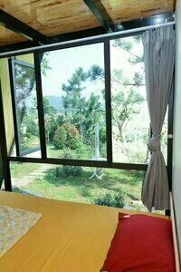 Suha retreat Soc Son