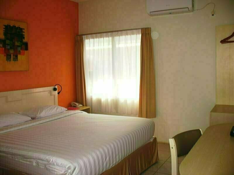 Cengkareng Transit Hotel