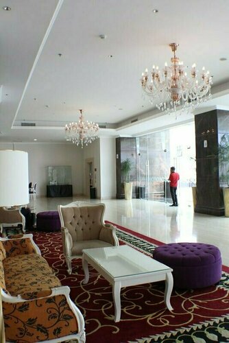 Golden Tulip Legacy Surabaya, Buchen Sie Hotel Surabaya Jawa Timur