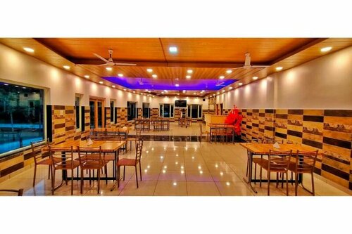 Fabhotel Corbett Green View Garden And Stay, Book Hotel Nainital Uttarakhand