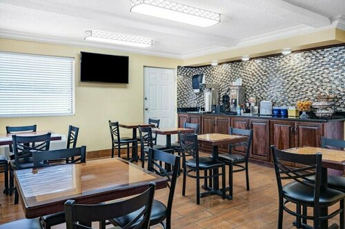 Days Inn Macon I-475, Prenota Hotel Hotel a Georgia con parcheggio, Parcheggio