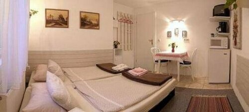 Lakeside Bed and Breakfast Berlin - Pension Am See, Prenota Bed & breakfast Hotel a Brandeburgo con parcheggio, Parcheggio