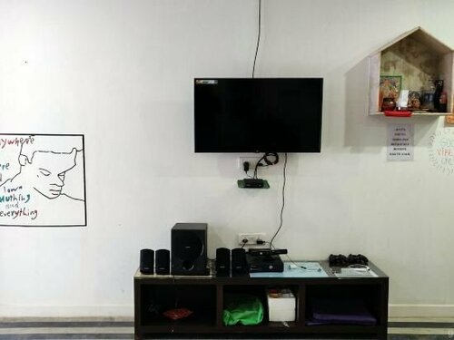 Joeys Hostel Agra - 200m from Taj Mahal, Забронировать Хостел Taj Ganj Таджгандж
