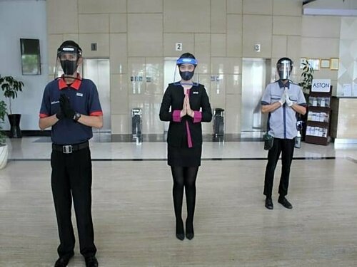 Aston Imperial Hotel, Rezervați Hotel Hoteluri în Bekasi cu parcare, aproape de Revo Town, Parcare
