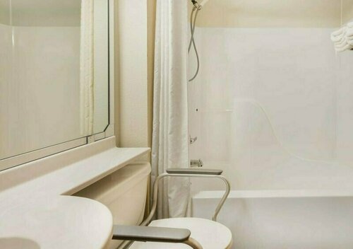 Microtel Inn & Suites By Wyndham, Ste. Genevieve, Boek Hotel Ste Genevieve 