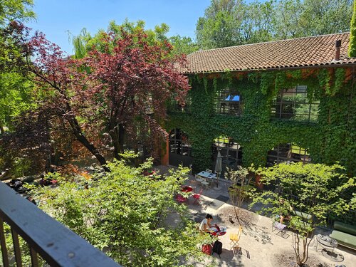 Combo Milano - Hostel, Varaa Hostelli Navigli Milano, lähellä Romolo