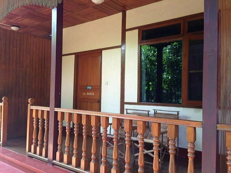 Golden Cave Hotel