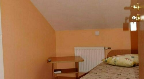 Turnė Guest House, Prenota Affittacamere Hotel a Contea di Šiauliai con parcheggio, Parcheggio