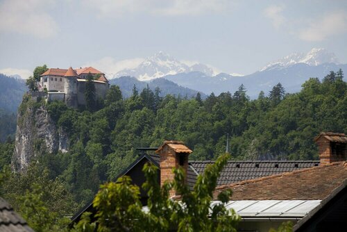Hisa 24, Prenota Hotel Bled Bled