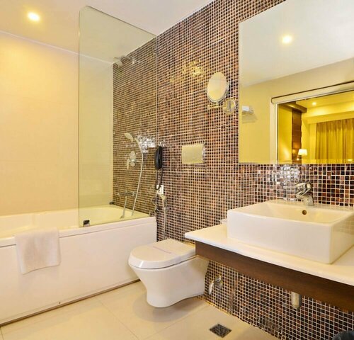 Hotel Metro Heights, Забронировать Отель Отели Нью-Дели с парковкой, Парковка