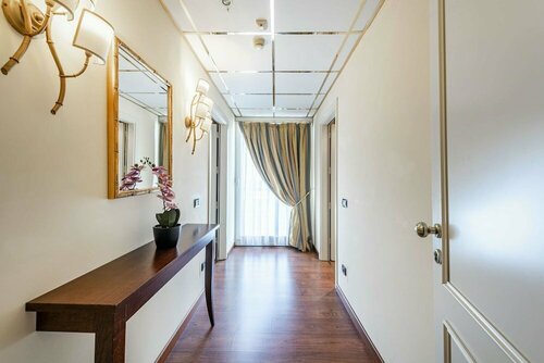 The Regency Hotel, Rezervați Hotel Lissone Lombardia