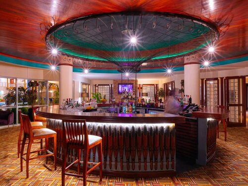 Mövenpick Hotel & Residences Nairobi, Rezervasyon Otel Nairobi Nairobi, Kipro Centre yakınında