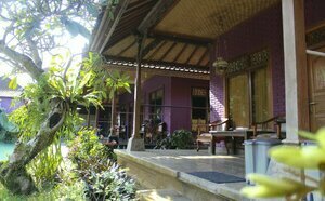 Rona Accomodation