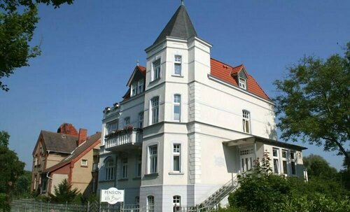 Pension Villa Beer, Забронировать Вилла Виллы Штральзунда, Вилла