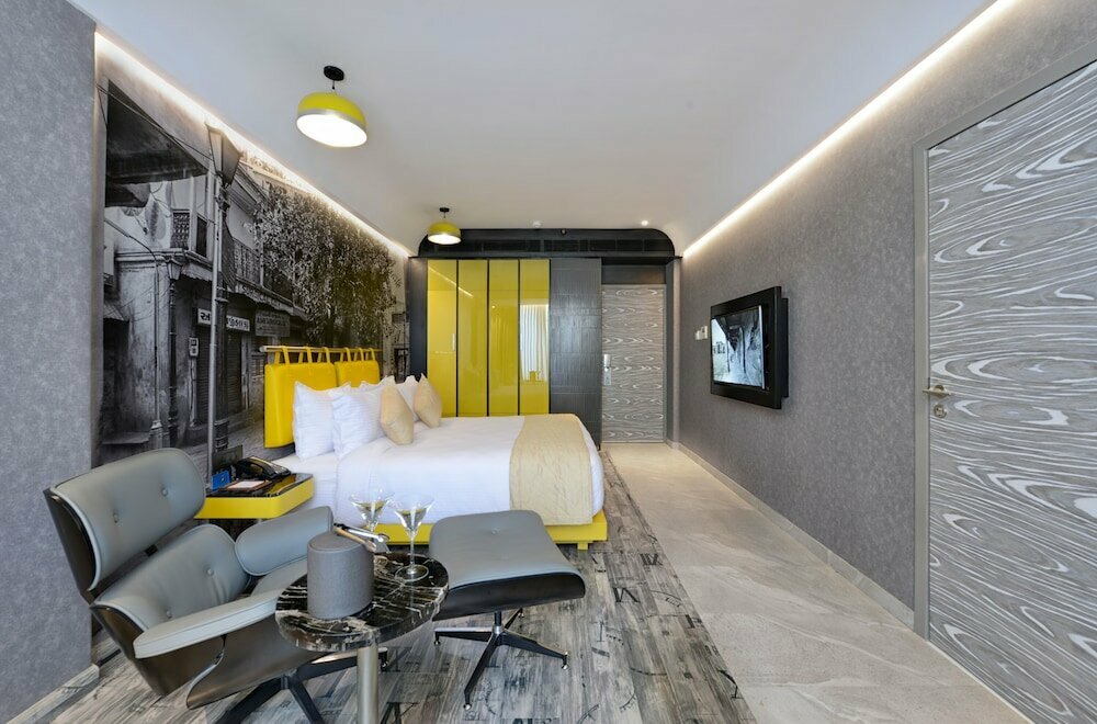 Antarim Hotel