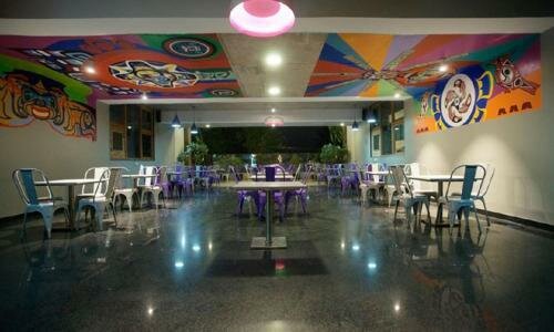 Zorba Inn, Kolhapur, Varaa Hotelli Hotellit Kolhapur pysäköinnillä, Pysäköinti