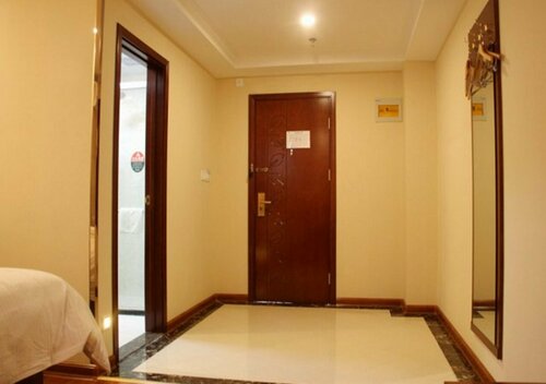GreenTree Inn LiaoCheng LinQing HaiShan Building Express Hotel, Prenota Hotel Hotel a Shandong con parcheggio, Parcheggio