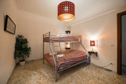 Sailor's Cabin with DoYouBnb Concierge, Забронировать Отель Отели Пренестино с парковкой, Парковка