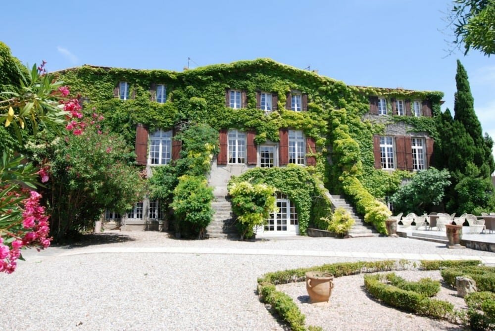 Château de Floure - Hôtel, restaurant, Spa, piscine extérieure chauffée