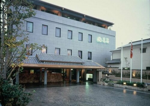 Ryokan Asukasou at the entrancne of Nara park, Забронировать Гостевой дом Отели Нары с завтраком, рядом с Район Нарамати, Завтраки