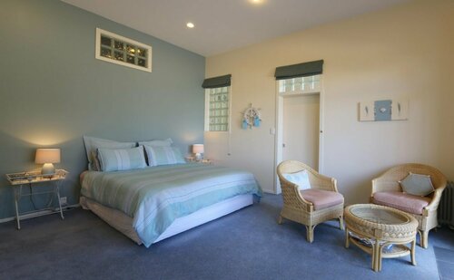 Waihi Beach Lodge, Забронировать Отель Отели Вайхи-Бич 4 звезды, 4*