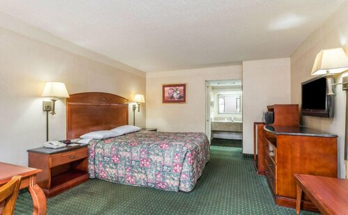 Days Inn Camp Springs, จอง โรงแรม Camp Springs Washington DC Metropolitan area
