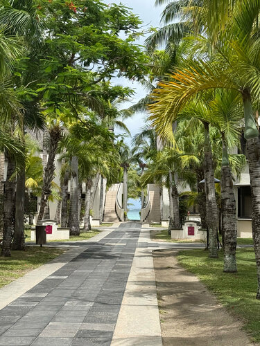 Beachcomber Dinarobin Hotel Golf & Spa, Book Ferieresort Le Morne Black River Gorges National Park