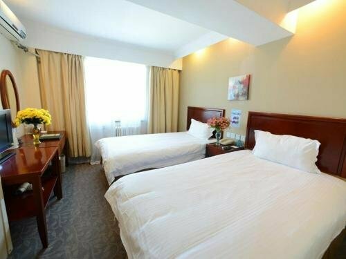 GreenTree Inn Changzhi West Jiefang Street South Yingxiong Road Express Hotel, Prenota Hotel Hotel a Shanxi con parcheggio, Parcheggio