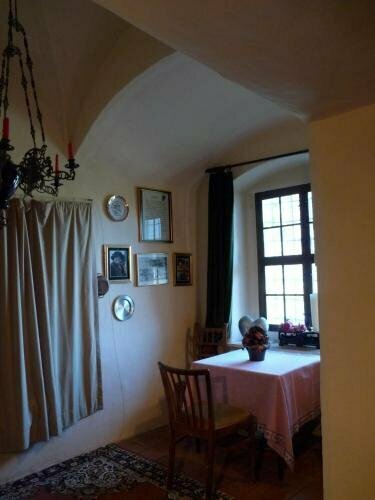 Schloss Triestewitz, Book Lejlighedshotel Hoteller i Sachsen med parkering, Parkering
