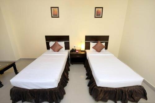 OYO 1898 Hotel Aditya, Book Hotel Ludhiana Punjab