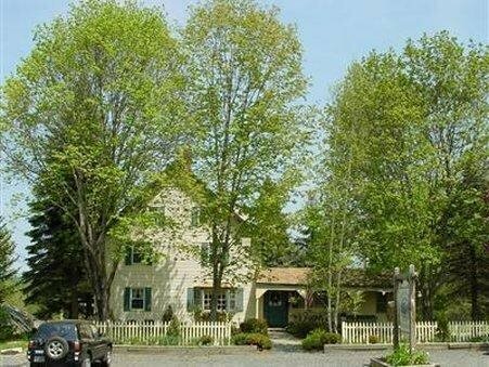 Shaker Farm Bed and Breakfast, Rezerwuj Pobyt na farmie Quechee 