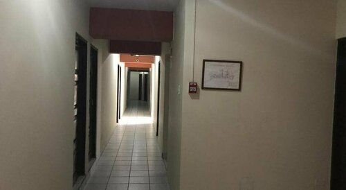 Hostal La Cascada, Book Hostel / Vandrerhjem San Borja Lima