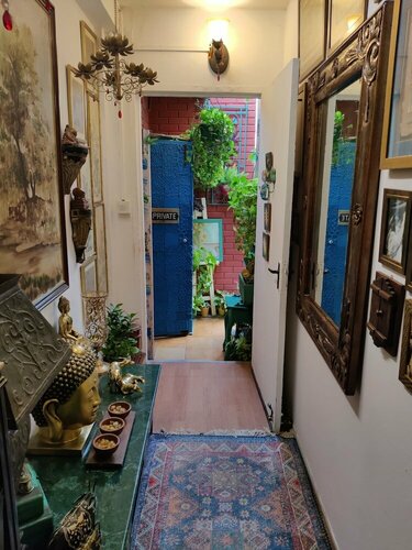 On The House Boutique Bed Breakfast with Terrace Garden Views, Забронировать Отель «постель и завтрак» Отели Нью-Дели с завтраком, Завтраки