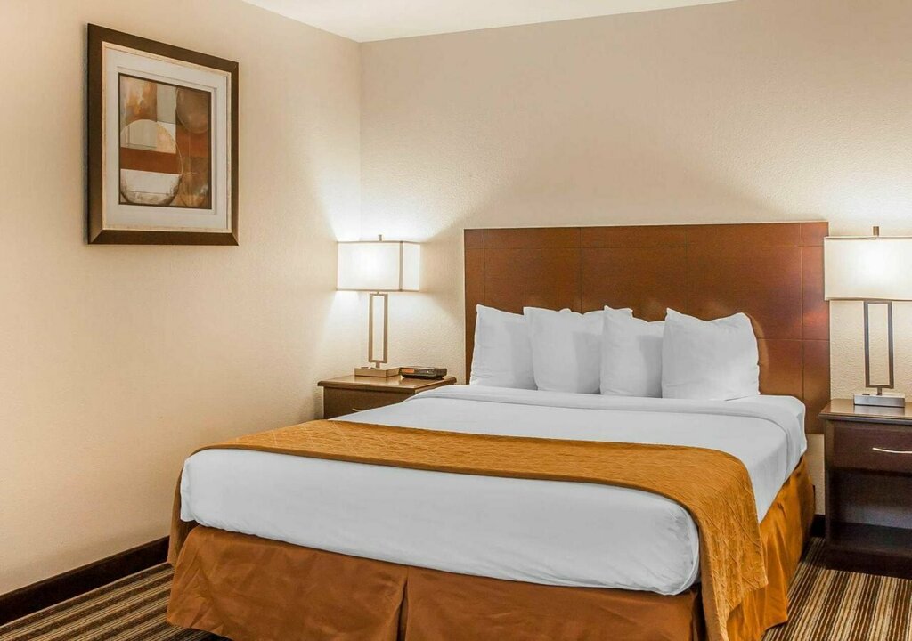 Quality Inn & Suites Vancouver - Hazel Dell