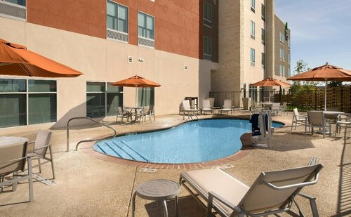 Holiday Inn Express & Suites San Antonio North - Windcrest by IHG, Book Hotel Hoteller i Bexar County med pool, Swimmingpool