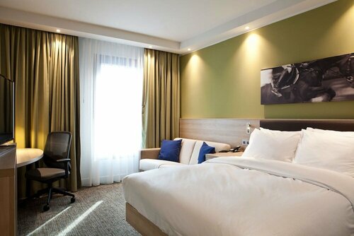 Hampton By Hilton Aachen Tivoli, Забронировать Отель Отели Ахен с завтраком, рядом с Историческая ратуша Ахена, Завтраки