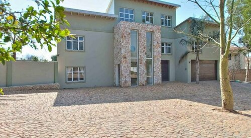 Sandown Guest House, Забронировать Гостевой дом Гостевые дома Сандаун, Гостевой дом