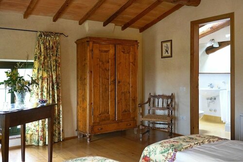 Domus Cariana, Забронировать Отель Отели и гостиницы Сан-Пьетро-ин-Карьяно, Отель