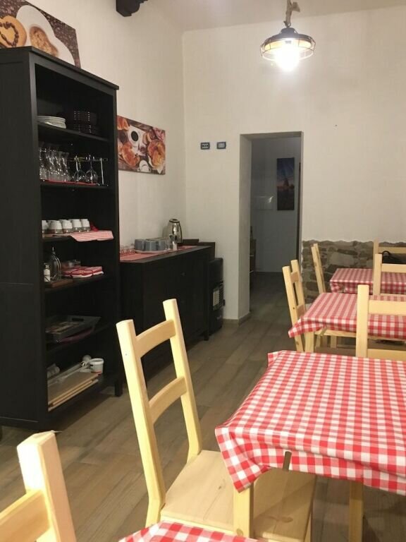 Na tazzulel e cafe