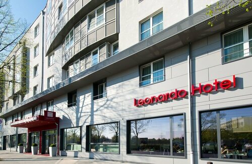 Leonardo Hotel Munich City Olympiapark, Prenota Hotel Neuhausen - Nymphenburg Monaco di Baviera