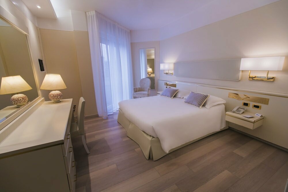 Hotel Ariston