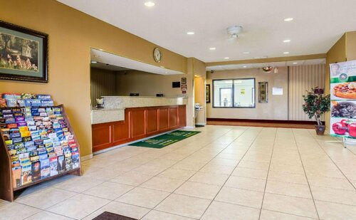 Quality Inn & Suites Manhattan, Boek Hotel Manhattan Kansas