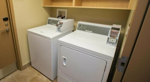 Refresh Inn & Suites, Rezervovat Hotel Saskatoon Saskatchewan