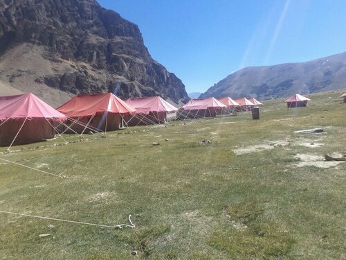 Himalayan Routes Camp Sarchu, Rezerwuj Hotel Sarchu Indie