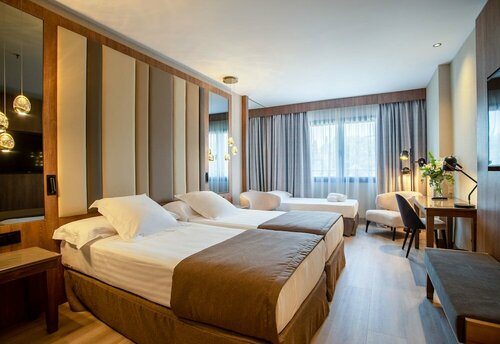 Hotel Granada Center, Забронировать Отель Центр Гранада