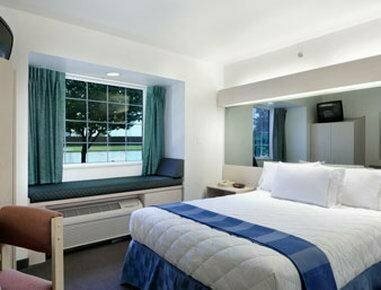 Microtel Inn & Suites by Wyndham Broken Bow, Boek Hotel Broken Bow Oklahoma