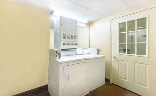 Days Inn by Wyndham Hagerstown I-70, Забронировать Отель Хейгерстаун Backbone Mountain