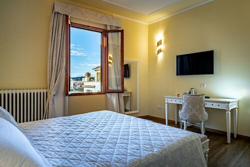 Hotel Alessandra, Забронировать Отель Отели в центре Флоренции, в центре, Парковка, Завтраки